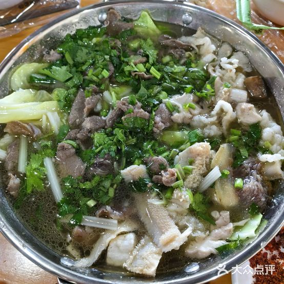 杨码头跷脚牛肉(非物质文化遗产传承店)