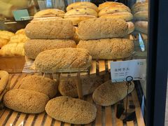 -Dough&Joe团憩(瑞虹天地月亮湾店)