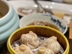 蟹粉小笼包-香园茶社·金陵小灶(老门东店)
