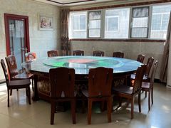 -宾朋海鲜饭庄(兴海路店)