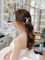 -欣薇婚纱(新源乐汇城店)