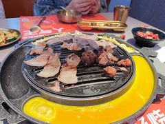 -轻烧烤肉(光谷步行街店)