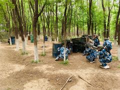 -亲兄弟真人CS团建拓展基地