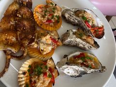 -覃记海鲜美食餐厅