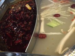-重庆德庄火锅(体育中心店)