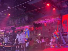 -喜鹊音乐酒馆(西街店)