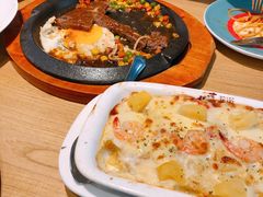 -菲滋意式餐厅(临平万达店)