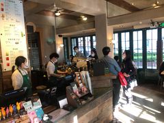 大堂-星巴克(武康路店)