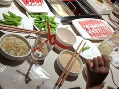 -海底捞火锅鲜切牛肉主题店(长寿路店)