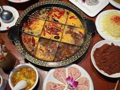 -黄家码头老火锅(解放碑旗舰店)