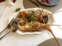 -斯普汇生蚝牛排馆(中骏世界城店)