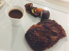 -广州塔卢特斯法国旋转餐厅