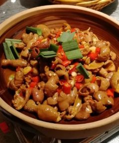 -老长沙湘菜馆(凤凰路店)