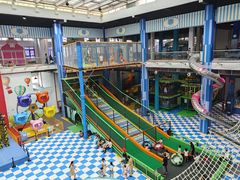 -蒙特利亲子乐园