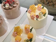 -花花卷卷·鲜食蛋糕(泉屋店)