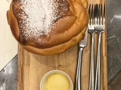 -港丽餐厅(高德置地店)