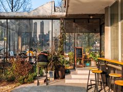 -西北湖绿化广场