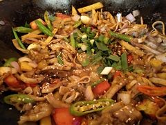 -富正毅三下锅·湘西韵味(天门山索道店)