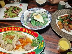 -粤·向群饭店(麓景路店)