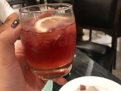 -东方红海鲜百汇(国际大厦店)