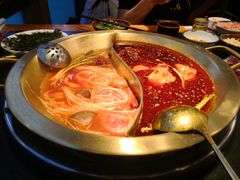 -王婆乔鲜鱼自助火锅(蜀汉路店)