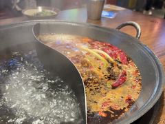 -萍姐火锅·公路夜市(武汉首店)