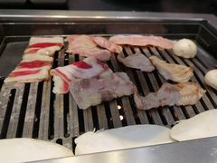 -臻牛烤肉
