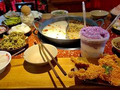 -赵美丽·重庆社区火锅·直营店(火车东站·中豪国际店)