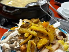 -菌之家·专业纯野生菌火锅·特色炒菌