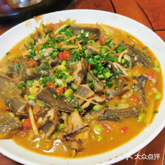 东兰河鱼馆(西环路店)