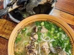 -正宗李家土鸡米线店