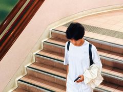 -香港大学