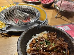 -青瓦炭韩潮烤肉(花园道店)
