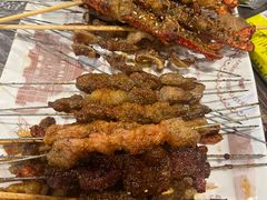 -亮亮烧烤(积玉桥总店)