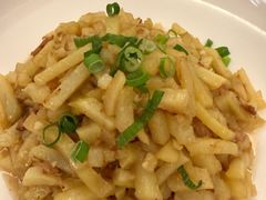 -白鹿苑蒙餐(鄂温克宾馆店)