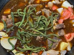 -粘豆包铁锅炖二部(温泉街店)