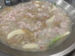 -老来福·非遗酸汤兔(凯旋路店)