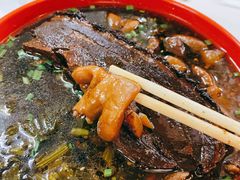 -小龙大肉面馆