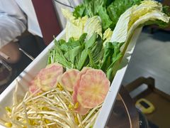 -菌彩云南野生菌火锅(万达广场店)