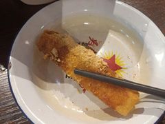 -爆炸头阿姨小四川正宗川味小吃(无任何分店)