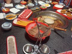 -醉董牛川派鲜肉自选火锅(烟台店)