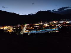 -比日神山
