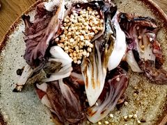 布拉塔奶酪色拉配落地球-BOR Eatery(安福路店)