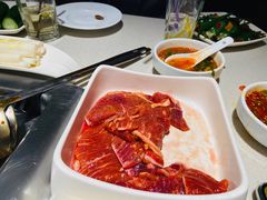 -海底捞火锅鲜切牛肉主题店(长寿路店)