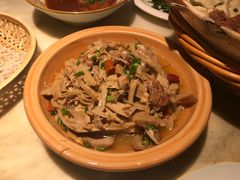 -梁家大院•农家菜(昆山会展中心店)