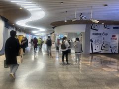 -南京西路(地铁站)