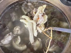 -广味炭炉鸡煲(宝业路分店)