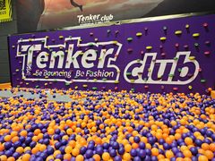 -Tenker Club弹刻极限主题公园 · 蹦床 · 团建 · 生日派对(大关店)