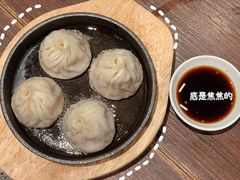 脆煎灌汤小笼包-十里弄堂(K11店)