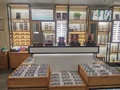 -LOGO眼镜·蔡司品牌折扣店(龙华清湖店)